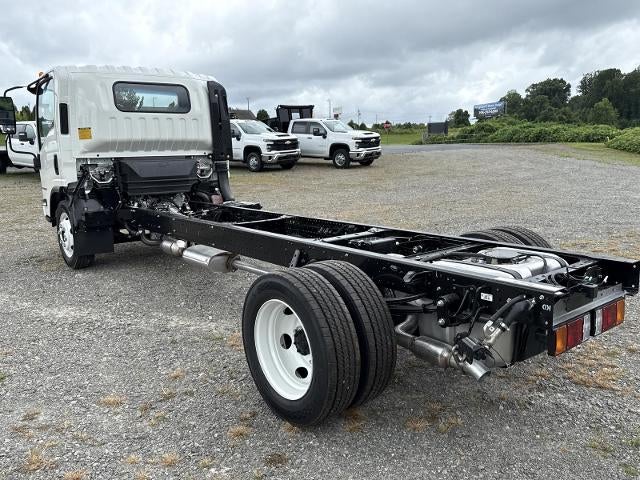 2027 Chevrolet Low Cab Forward 4500 HG 2WD Reg Cab 176"