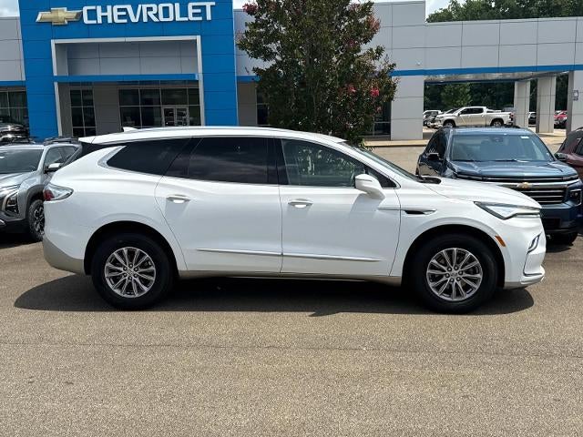 2023 Buick Enclave Essence AWD