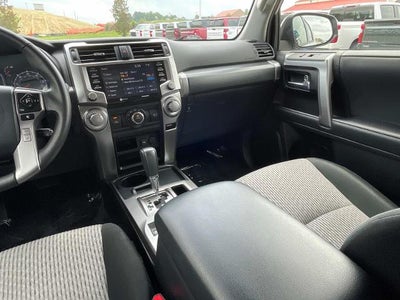 2024 Toyota 4Runner SR5 2WD (Natl)