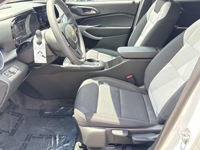 2026 Chevrolet Trax FWD 4dr LS