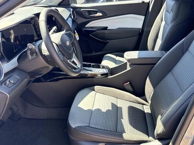2026 Chevrolet Trax FWD 4dr LT