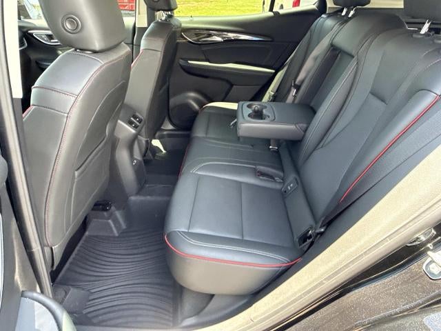 2022 Buick Envision FWD 4dr Essence